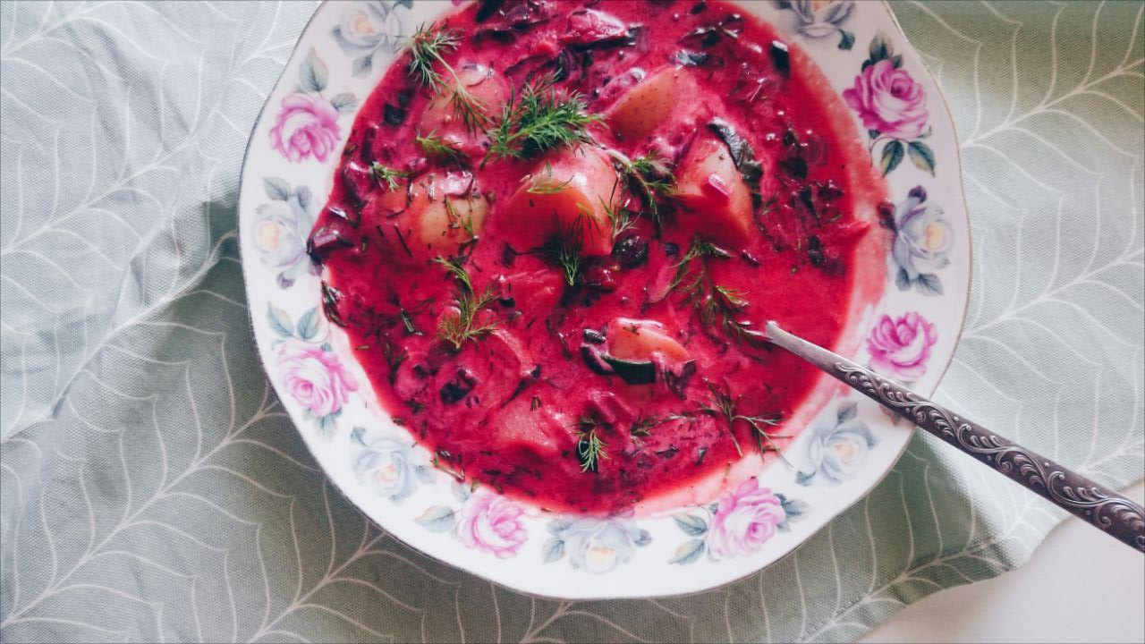 zupa z botwinki